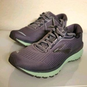 Brooks Adrenaline GTS 20